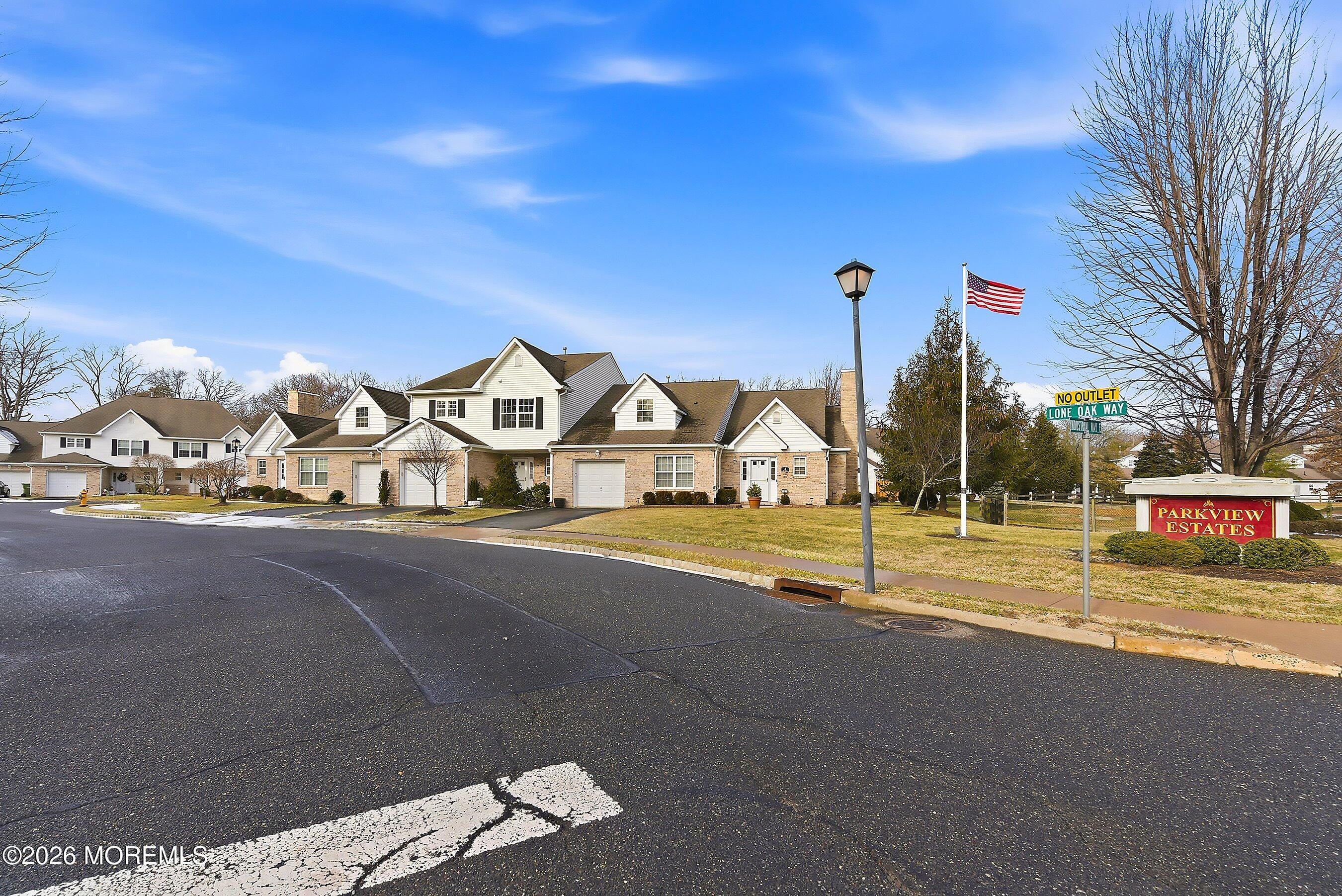 3 Lone Oak Way Image 3