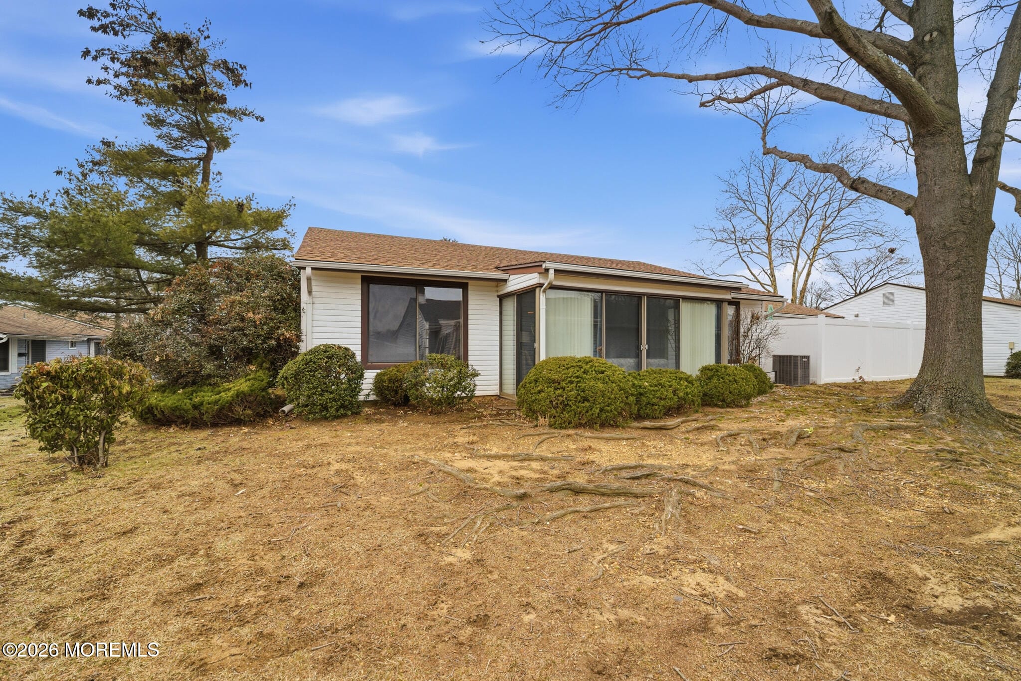 96 Salix Plaza 96C Image 3