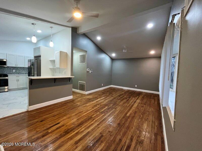 20 Kenneth Terrace Image 3