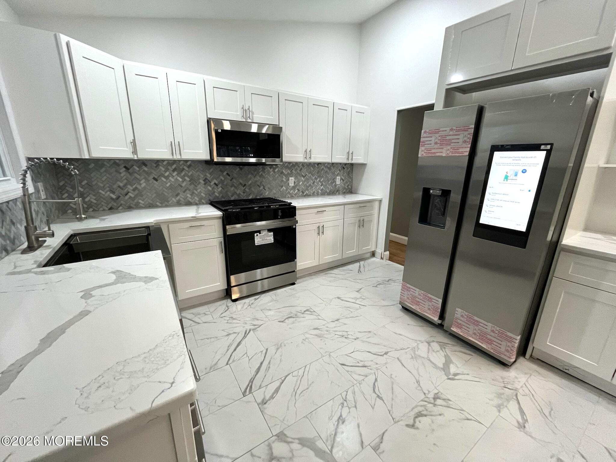 20 Kenneth Terrace Image 4