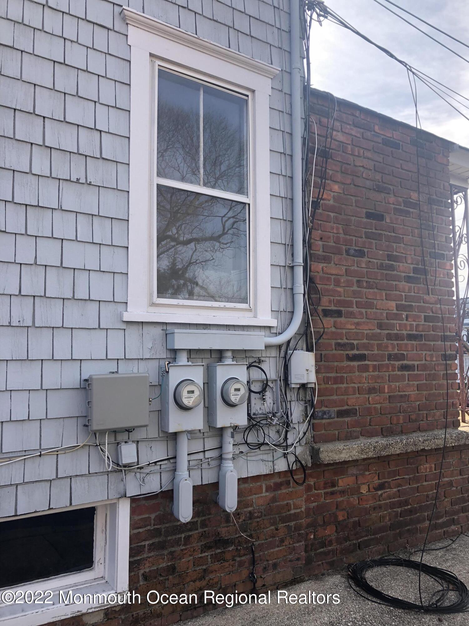 267 Roosevelt Avenue Image 3