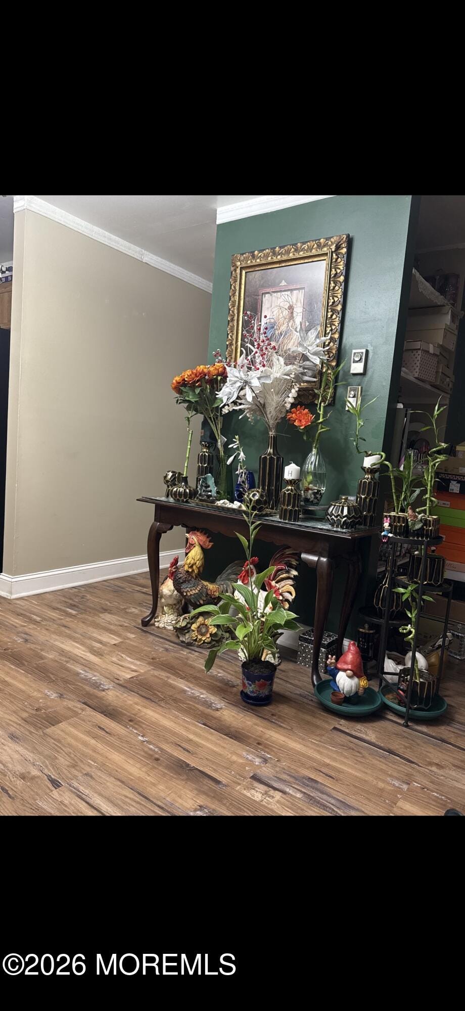 37D Cambridge Court Image 1