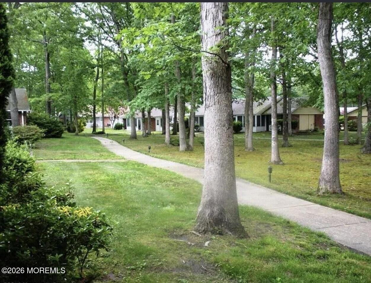 37D Cambridge Court Image 2