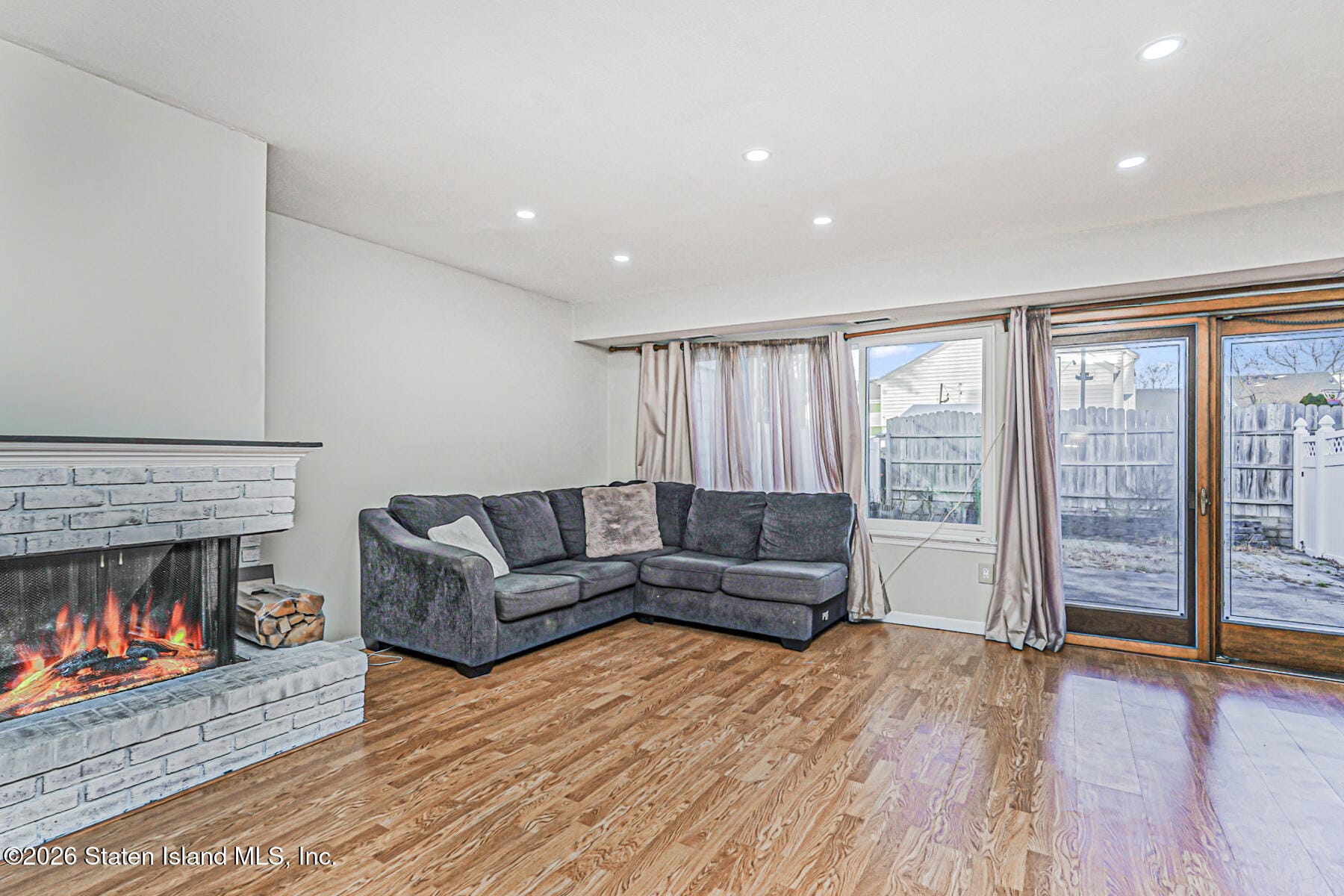 112 Hampton Green, Staten Island, NY, 10312 image 8