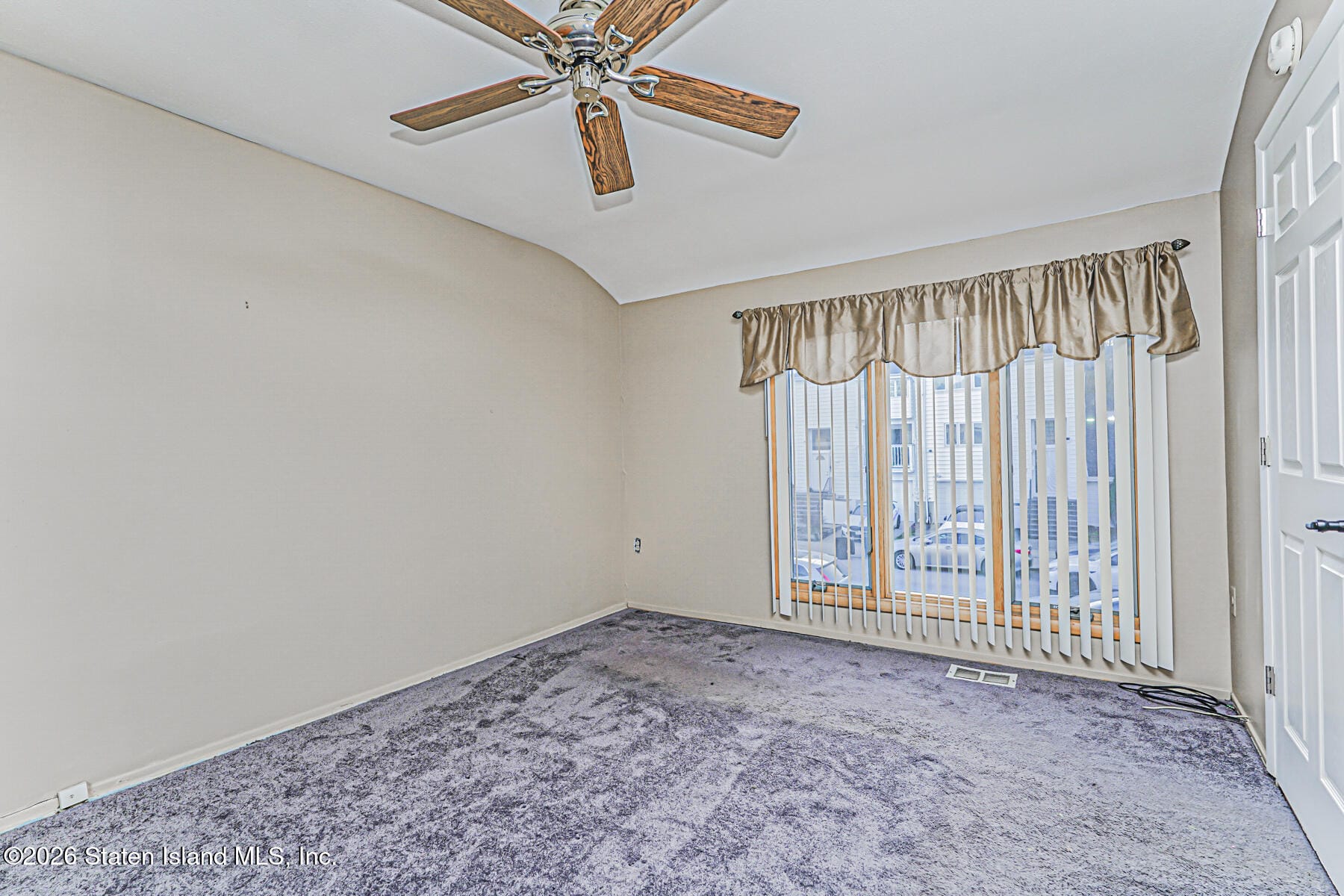 112 Hampton Green, Staten Island, NY, 10312 image 17