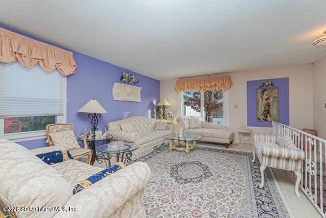 872 Edgegrove Avenue Image 3