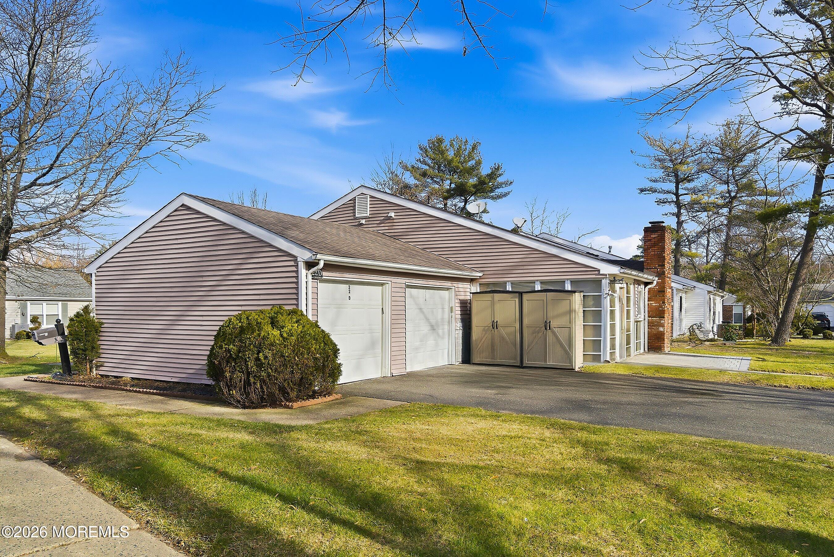 22D Carnation Drive, Lakewood, NJ, 08701
