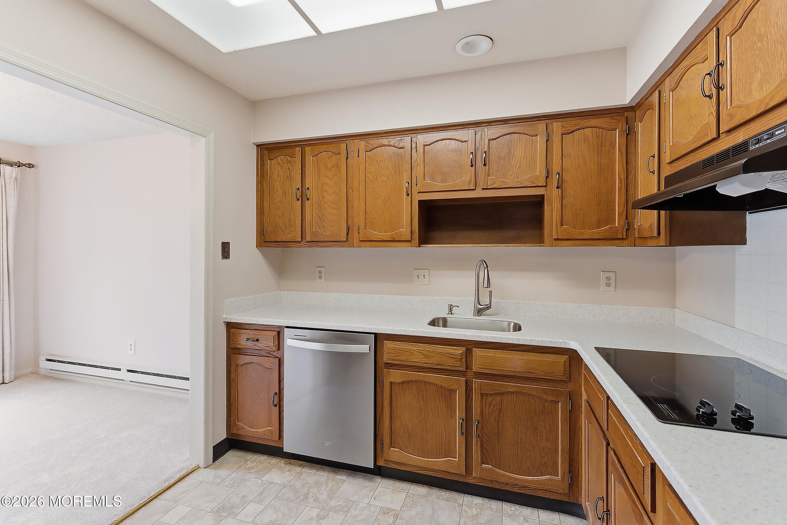 412C Oxford Lane 412C, Monroe, NJ, 08831 image 14