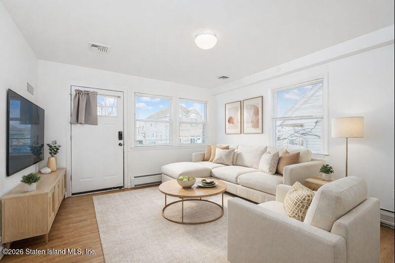 107 Baden Place Image 4