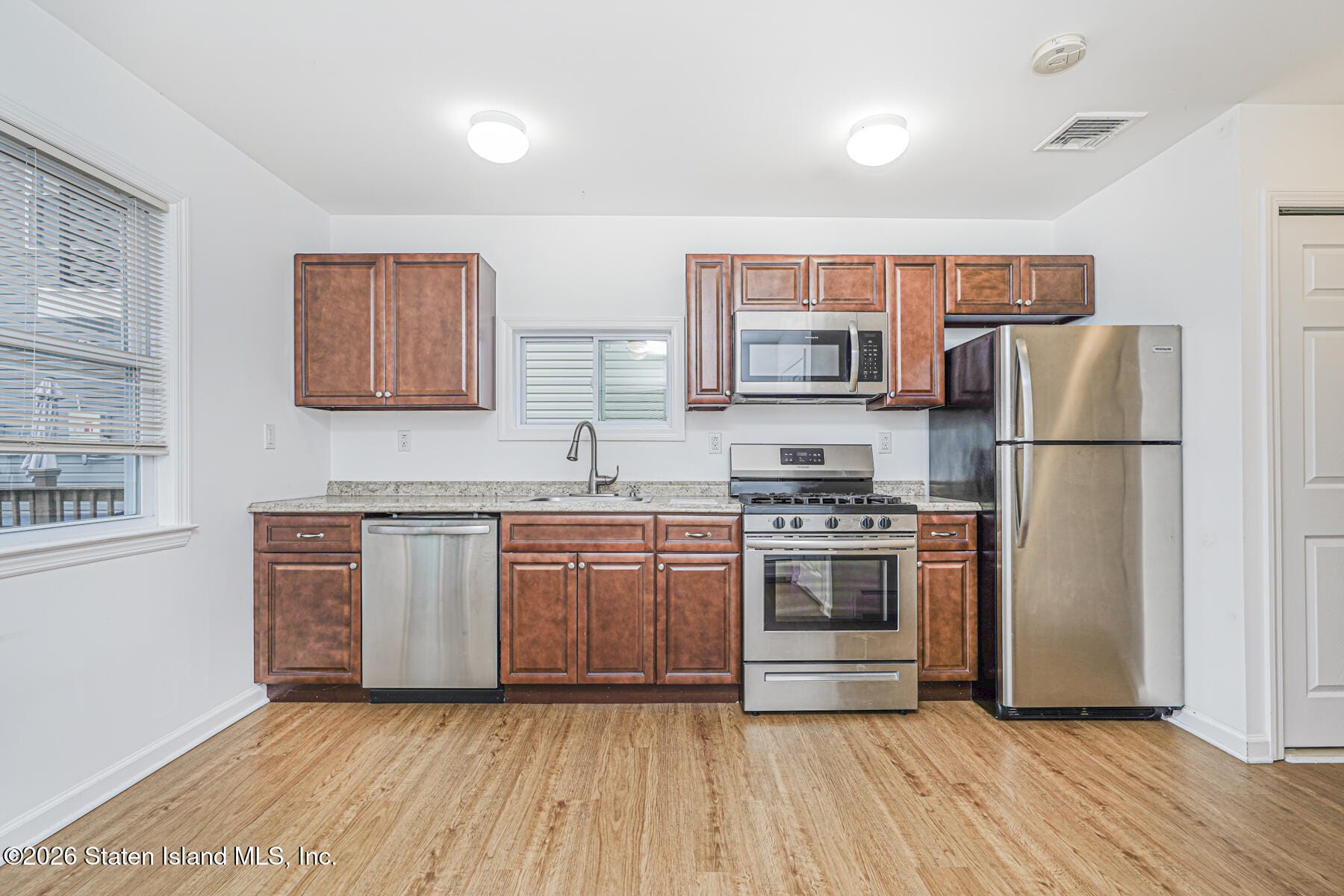 107 Baden Place, Staten Island, NY, 10306 image 11