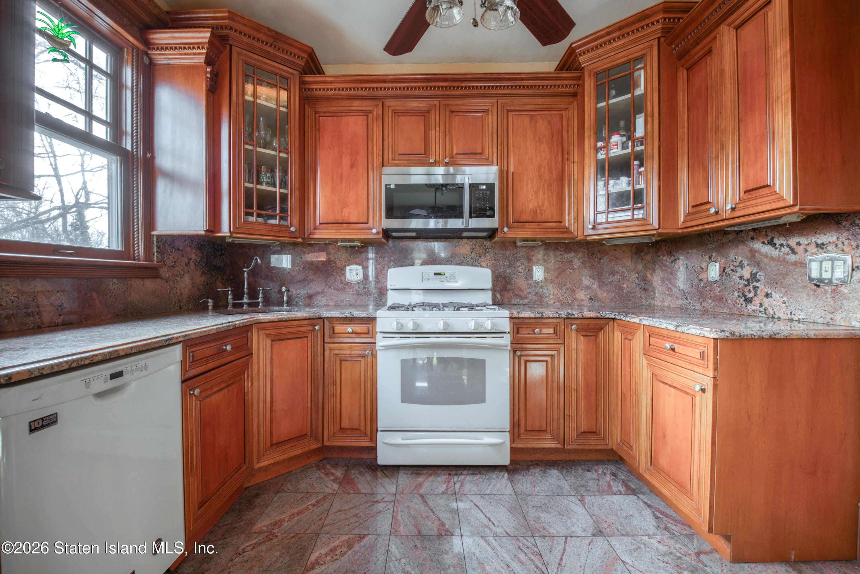 1046 Forest Avenue, Staten Island, NY, 10310 image 8