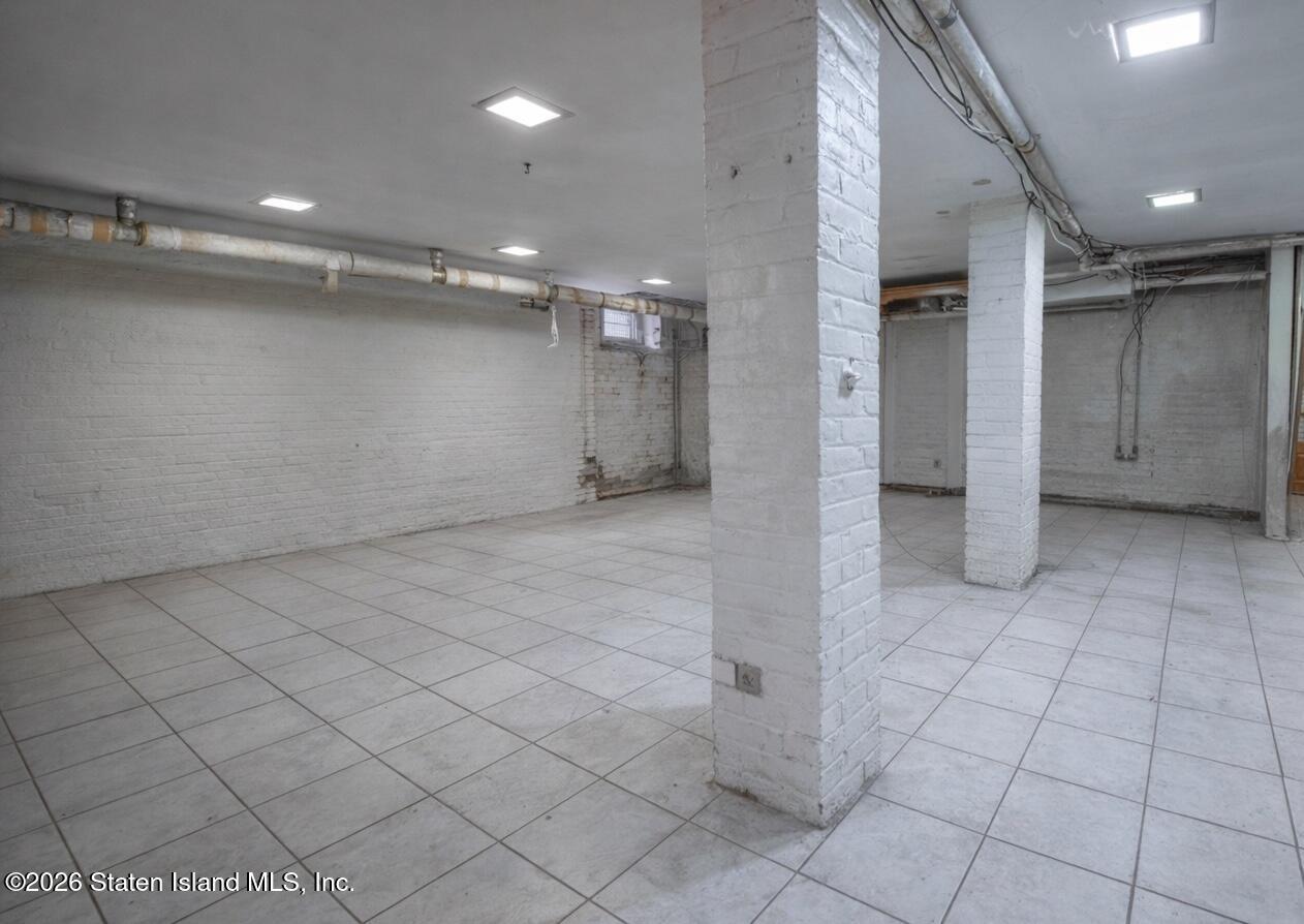 1046 Forest Avenue, Staten Island, NY, 10310 image 30