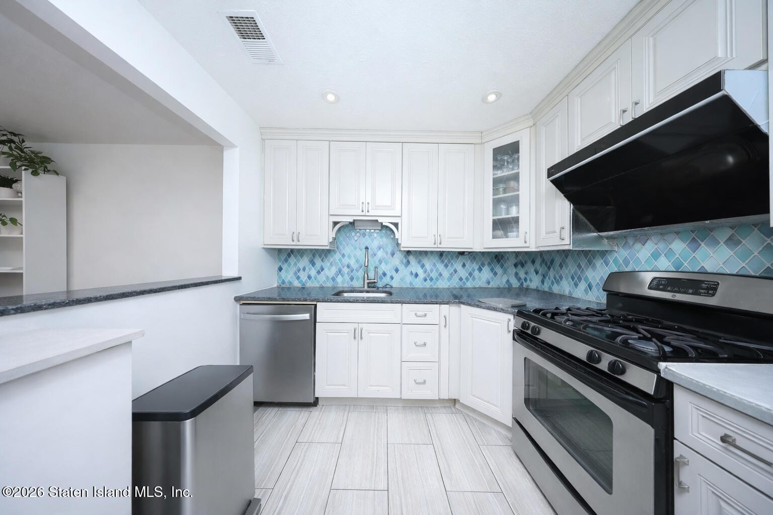 52 Aspen Knolls Way, Staten Island, NY, 10312 image 8