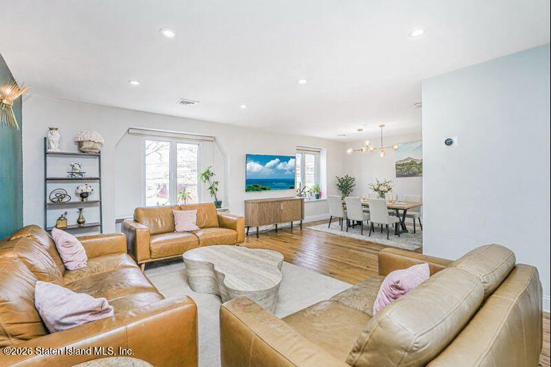 20 Cameron Avenue Image 3