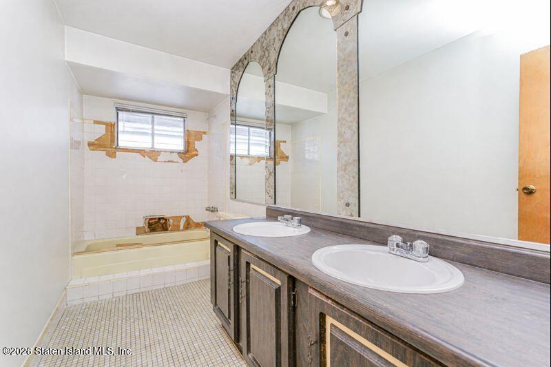 271 Kelly Boulevard, Staten Island, NY, 10314 image 14