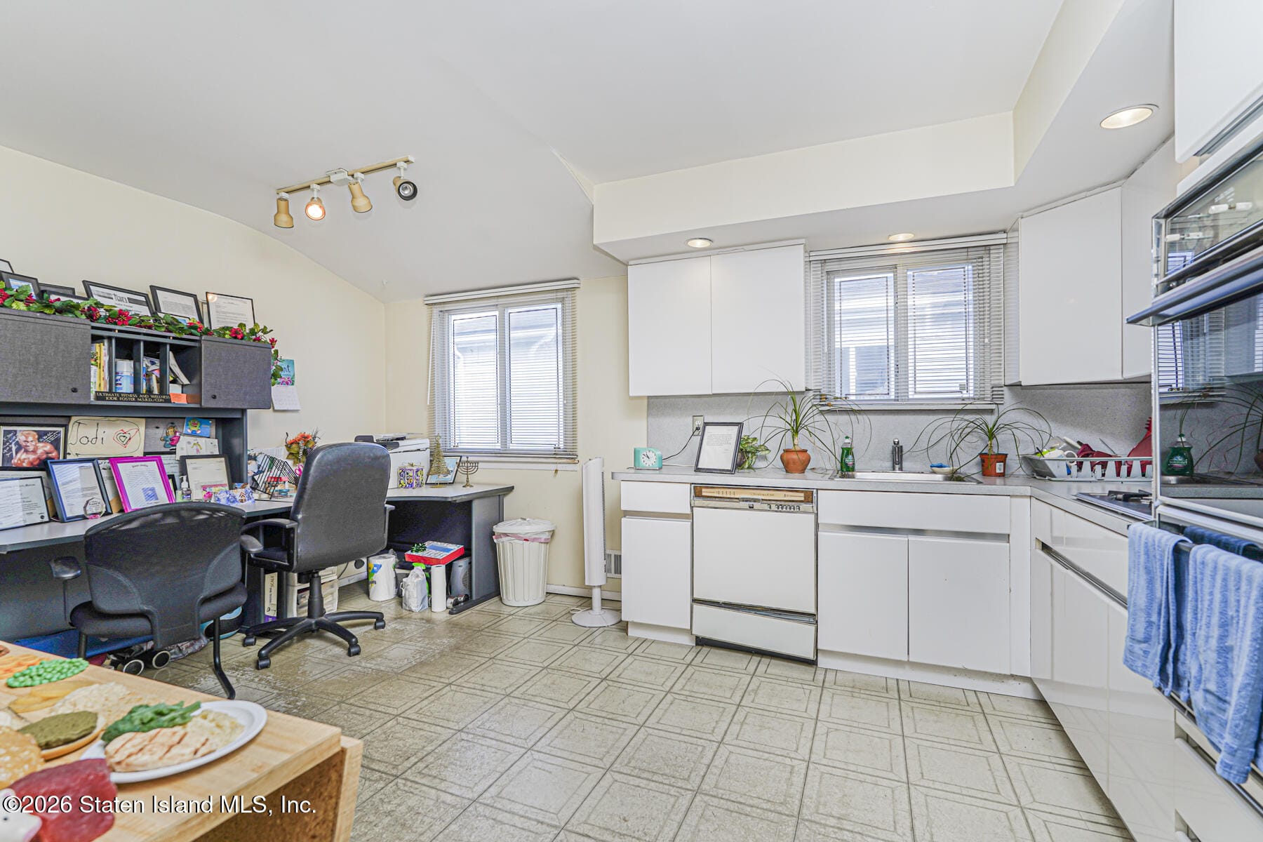 271 Kelly Boulevard, Staten Island, NY, 10314 image 8