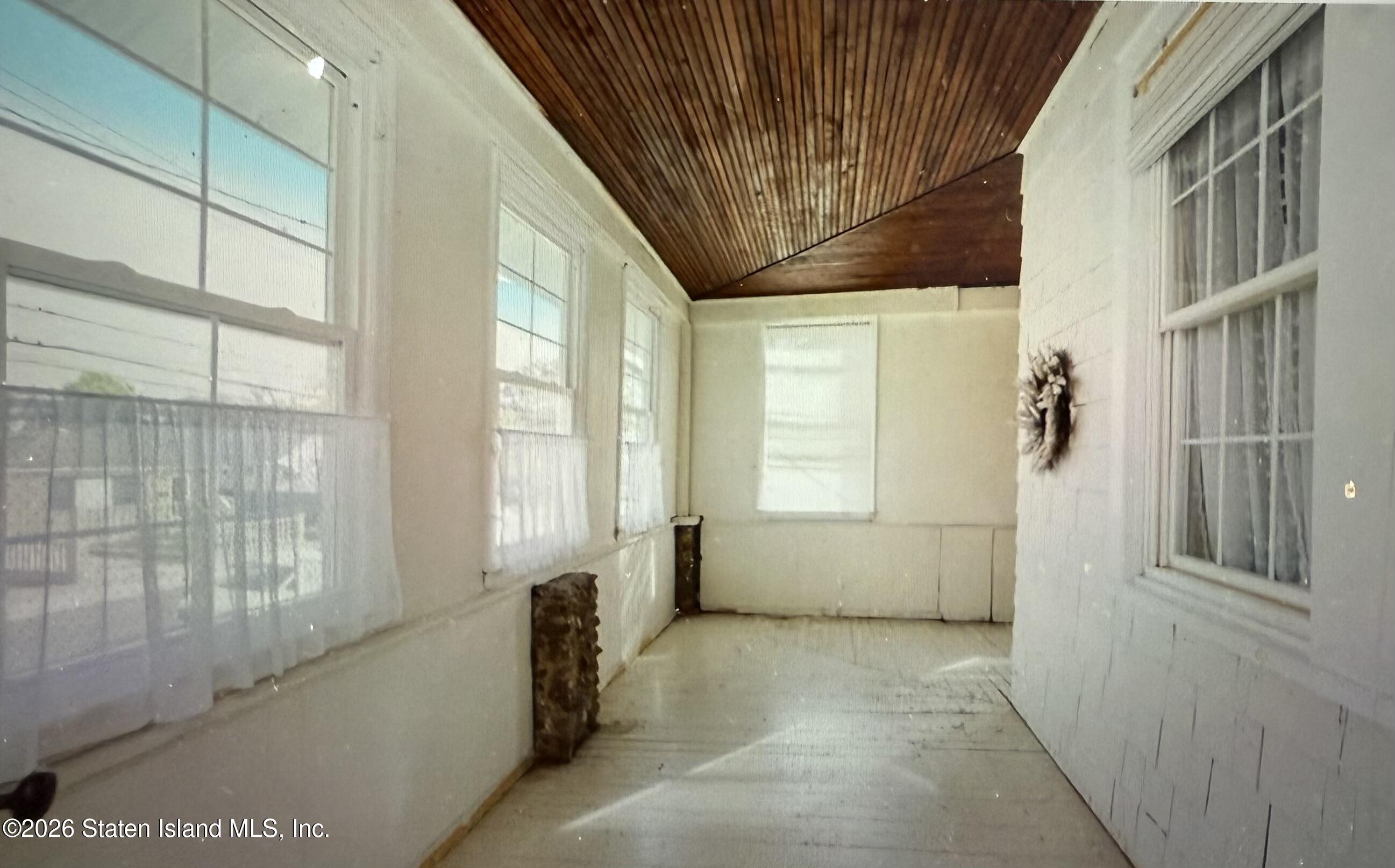 111 David Street Image 5