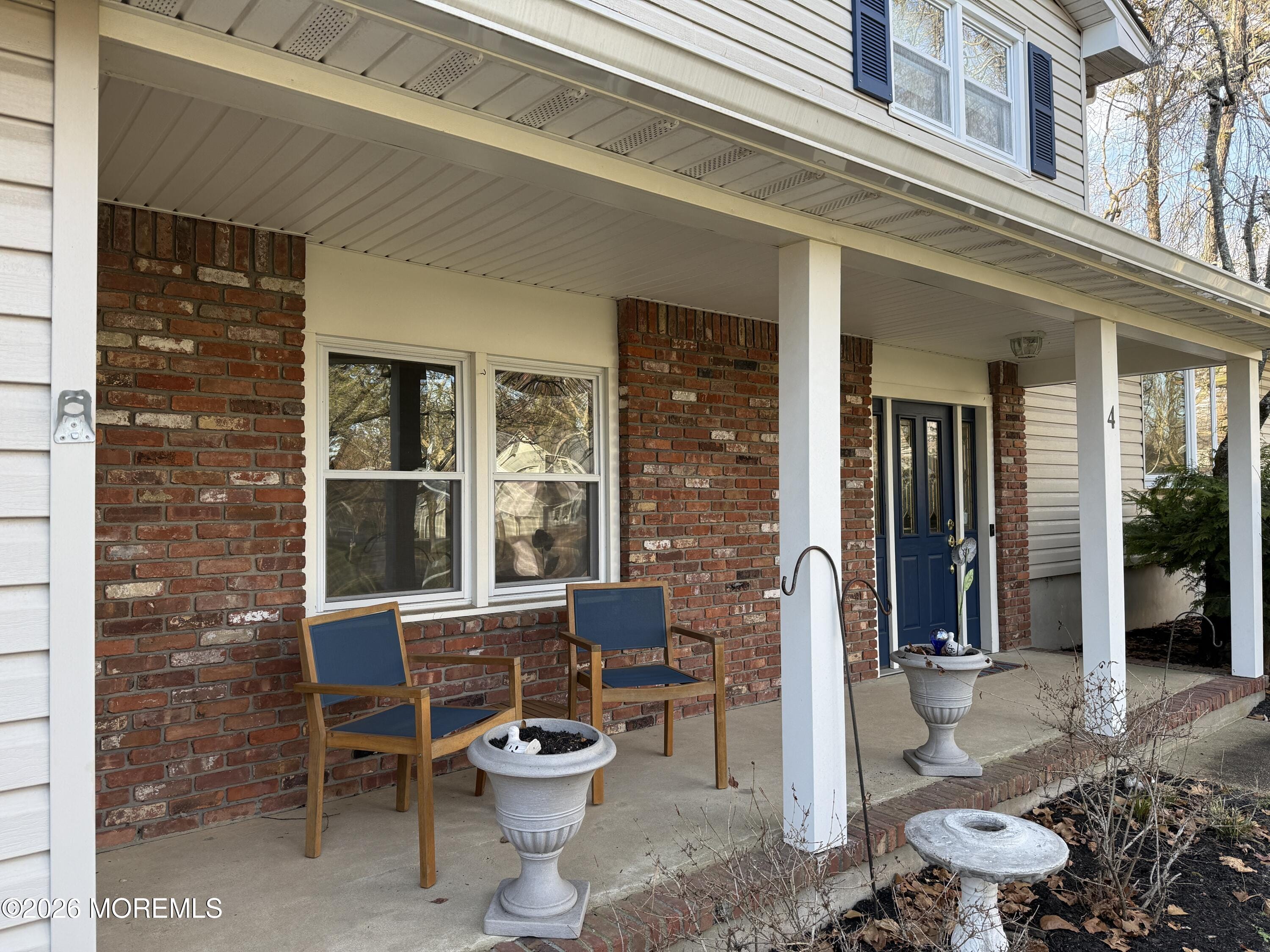 4 Cambridge Court Image 2