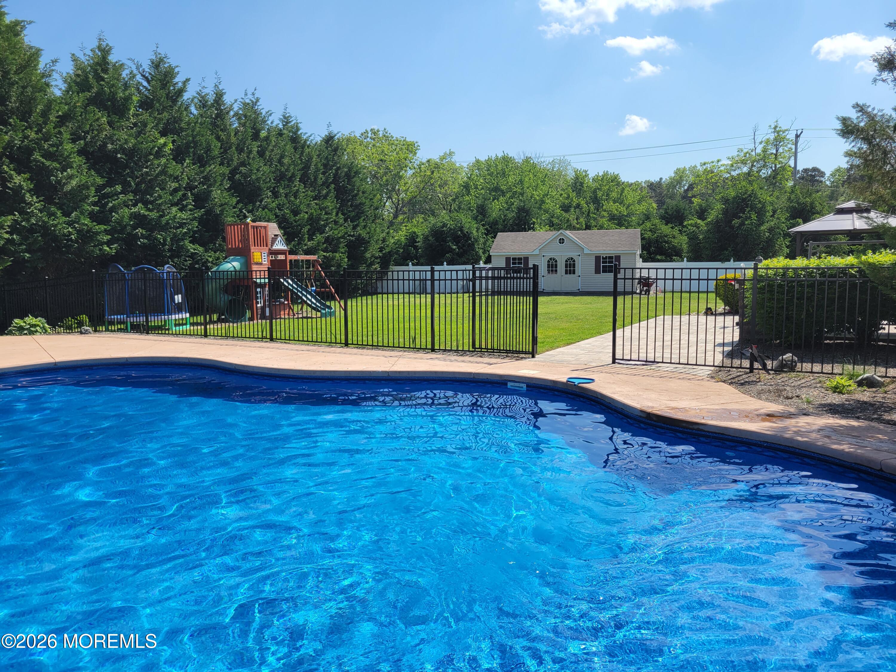 11 Clearstream Court Image 5