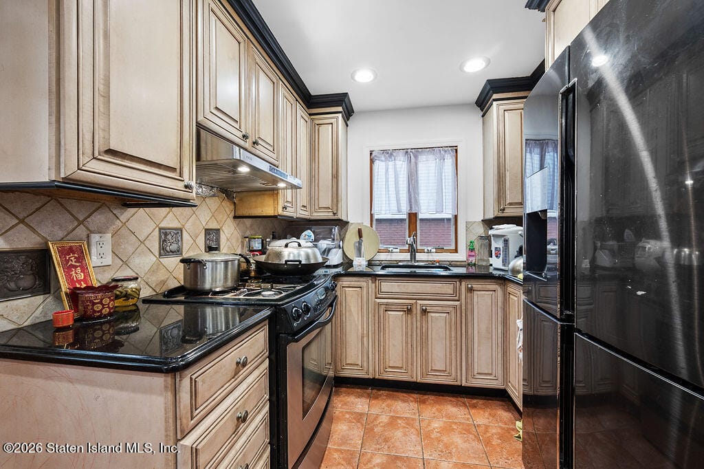 350 Hylan Boulevard, Staten Island, NY, 10305 image 7