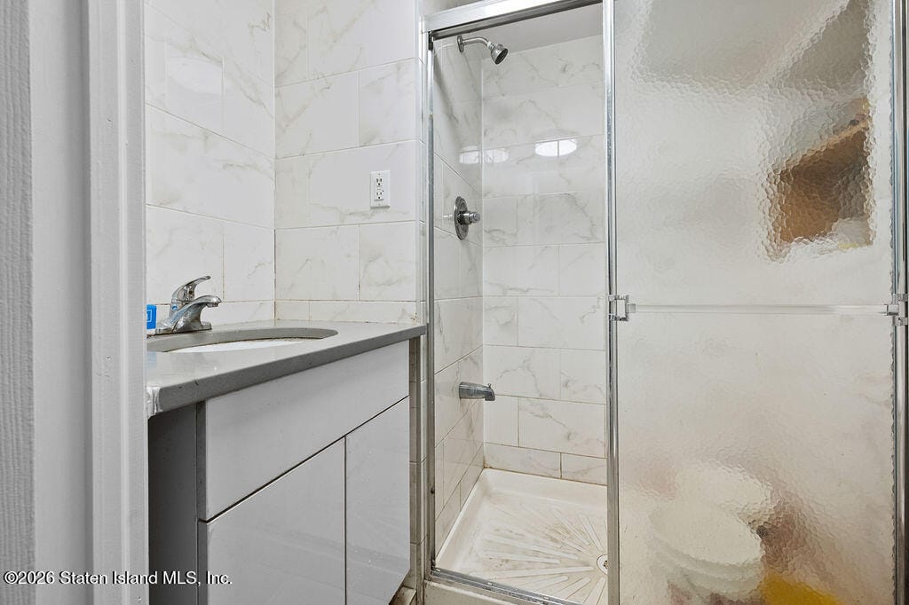 350 Hylan Boulevard, Staten Island, NY, 10305 image 10
