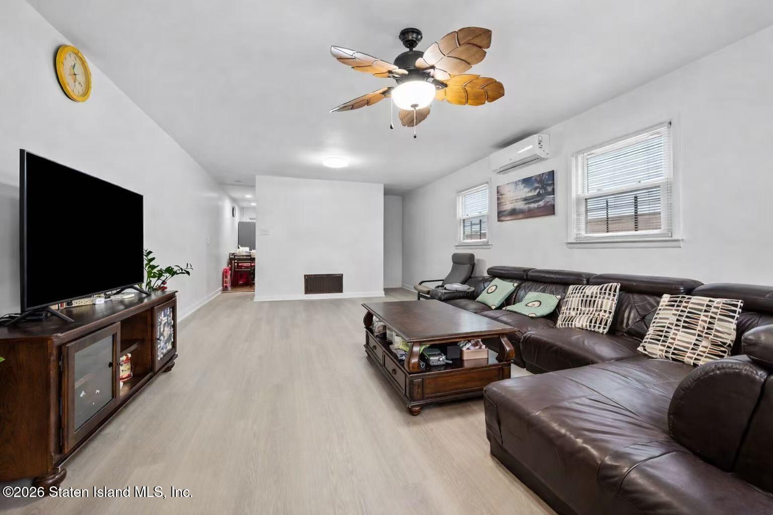 350 Hylan Boulevard, Staten Island, NY, 10305 image 19