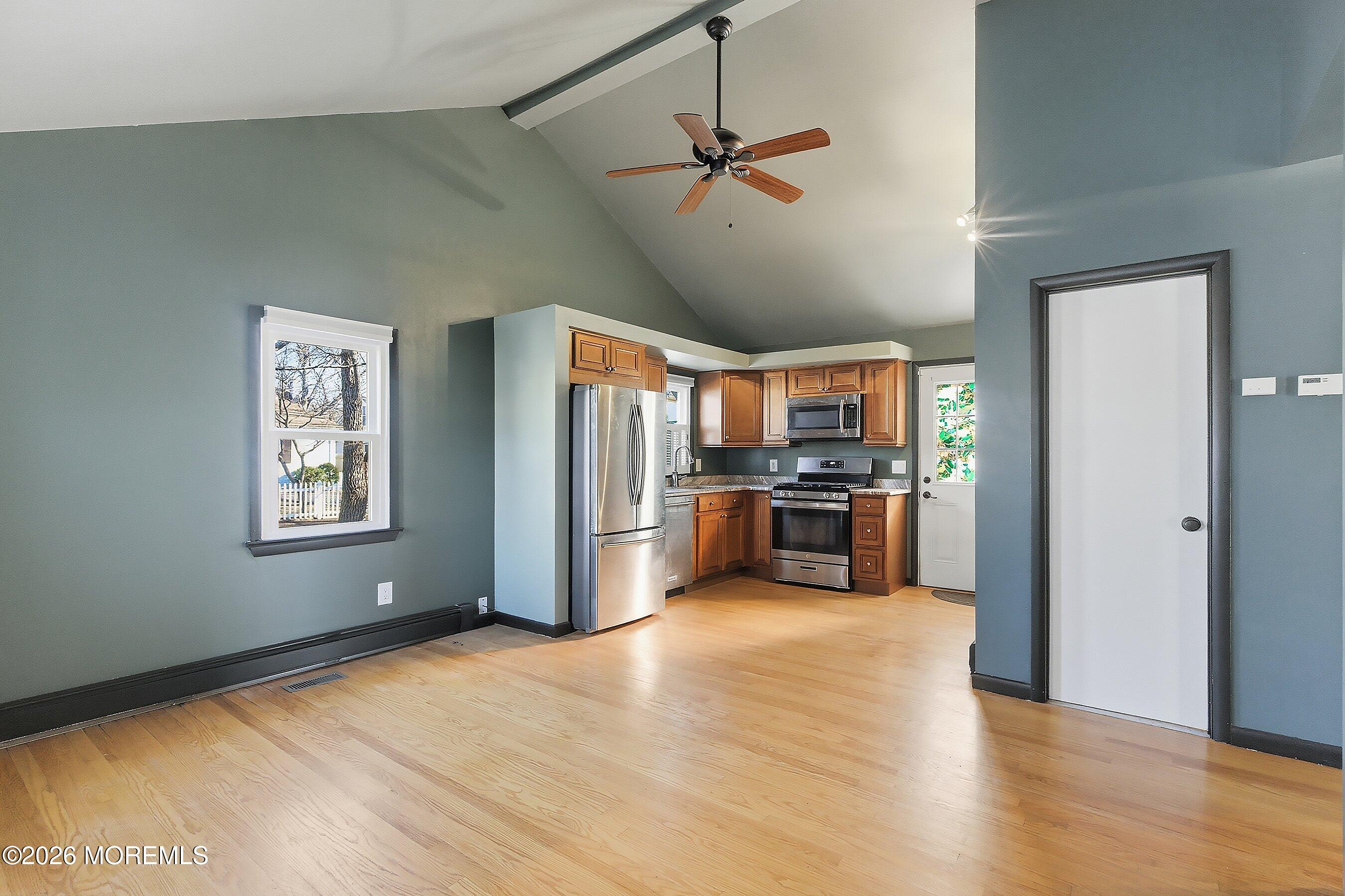 4 Mayfair Court Image 3