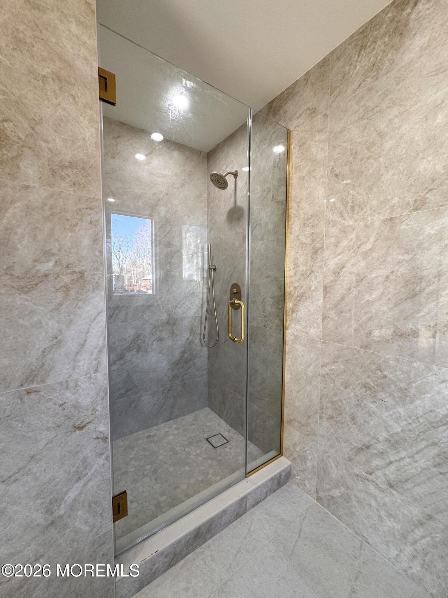 7 Whalepond Road Image 3