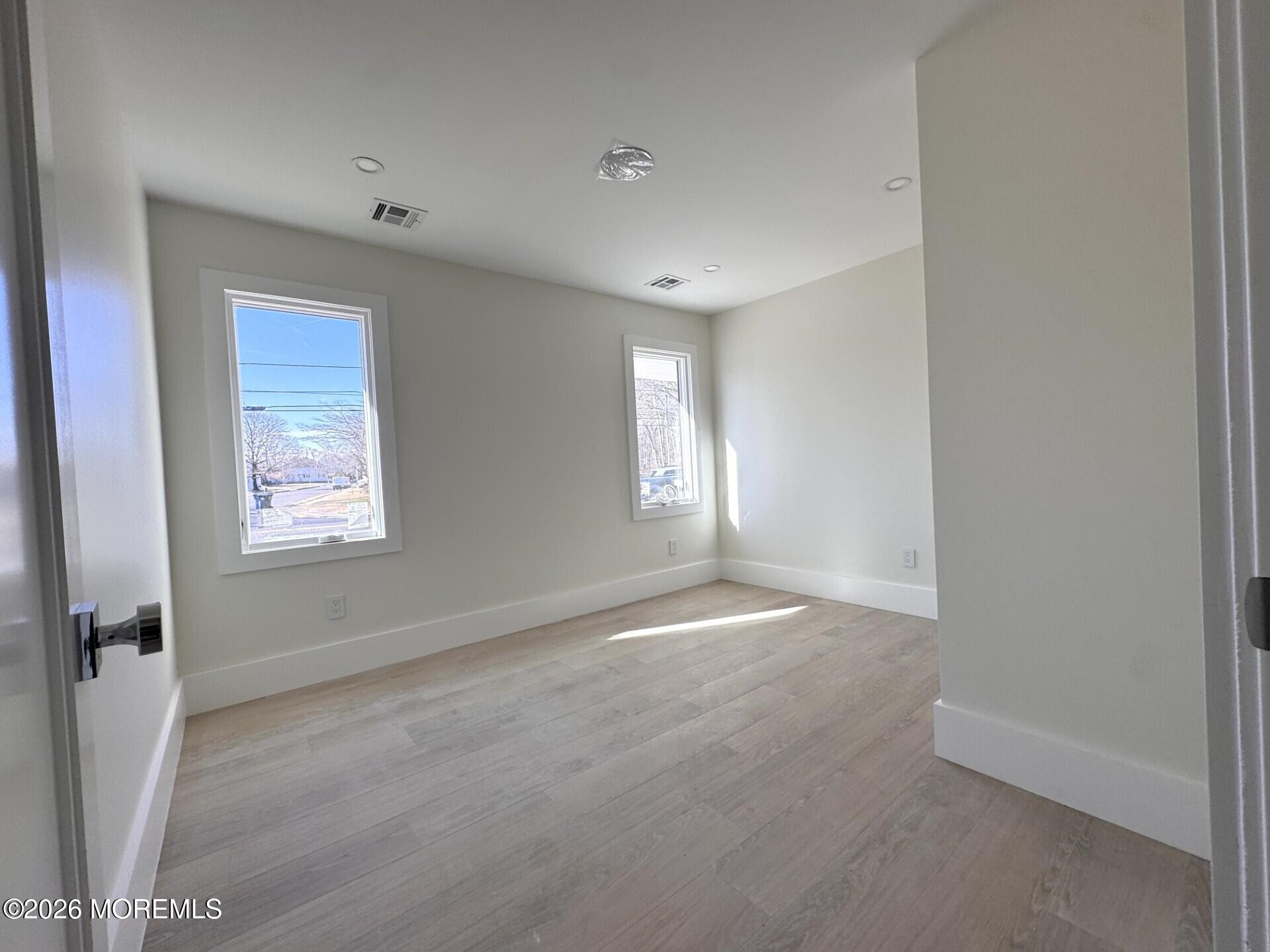 7 Whalepond Road, Oakhurst, NJ, 07755 image 9