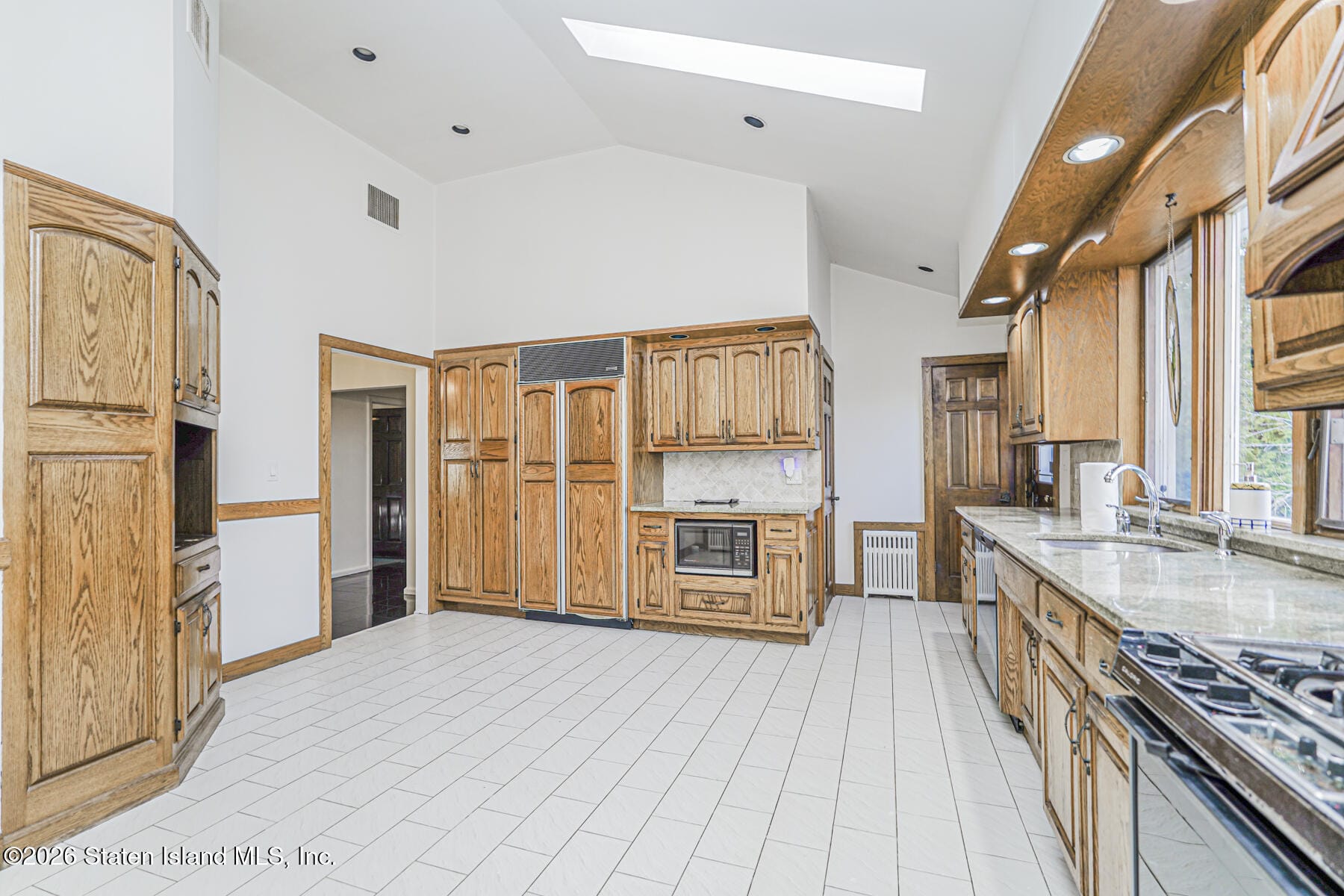 35 Rice Avenue, Staten Island, NY, 10301 image 8