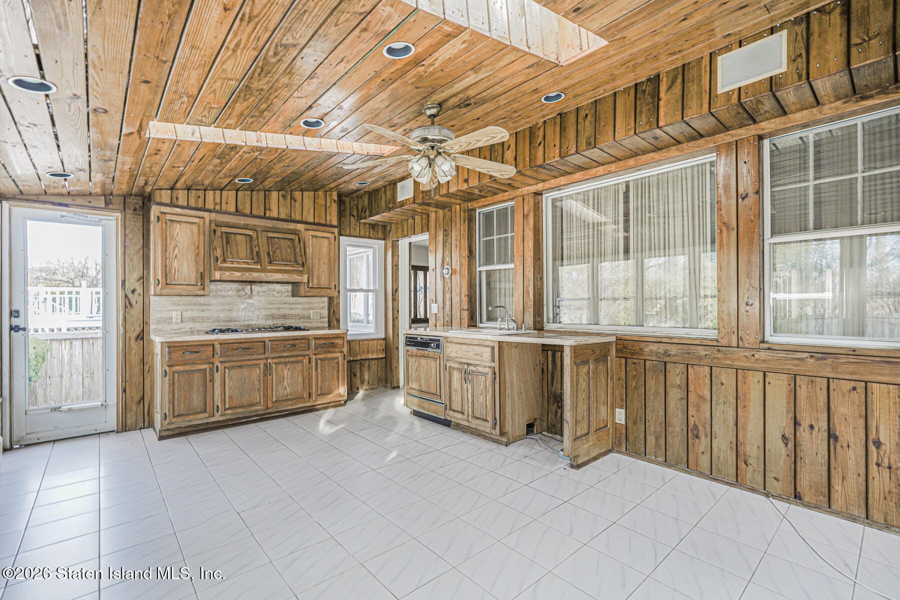 35 Rice Avenue, Staten Island, NY, 10301 image 28