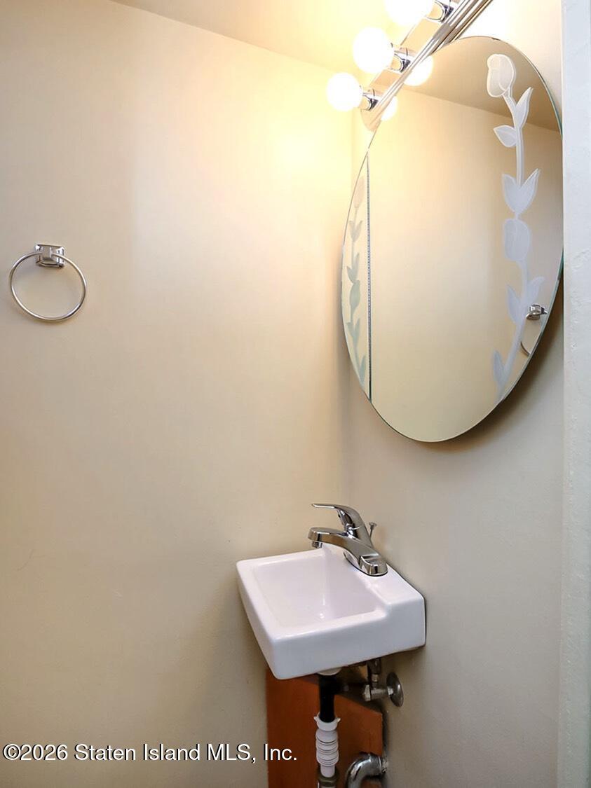 11 Firth Road, Staten Island, NY, 10314 image 24