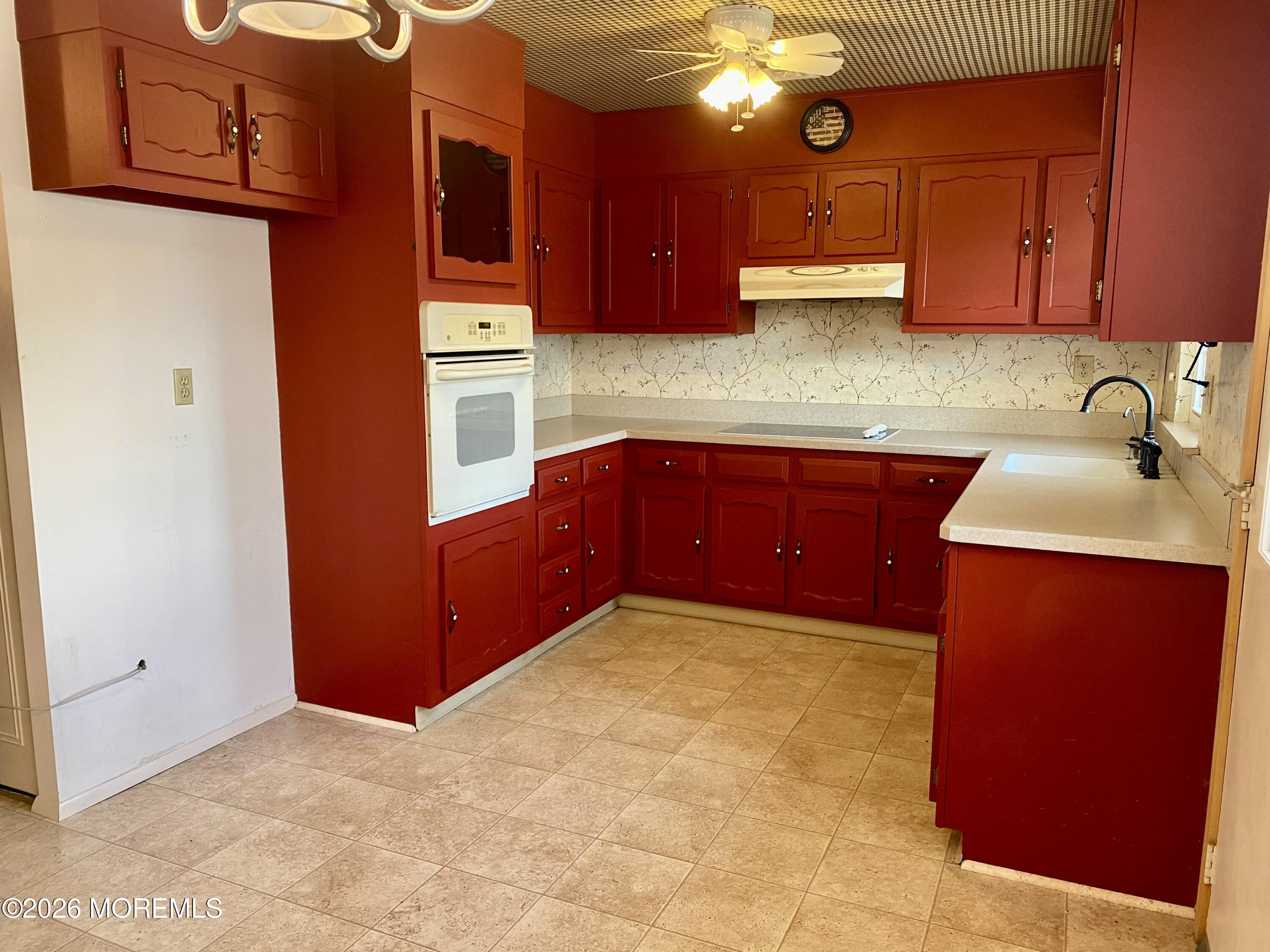 954C Aberdeen Drive C Image 4