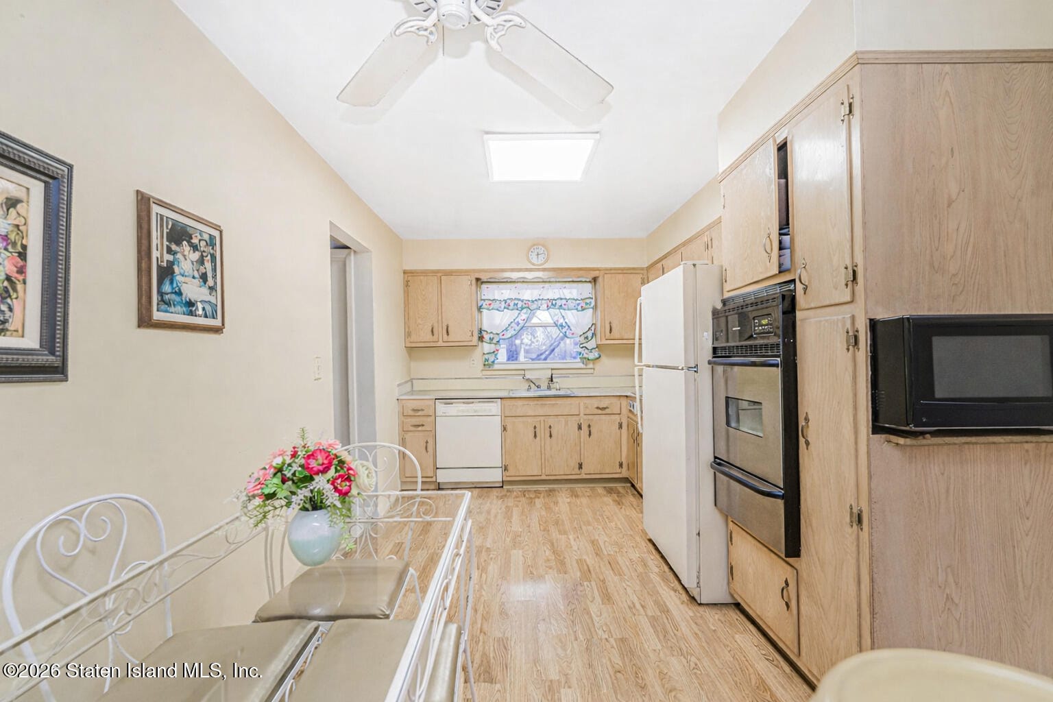 190 Liberty Avenue, Staten Island, NY, 10305 image 9