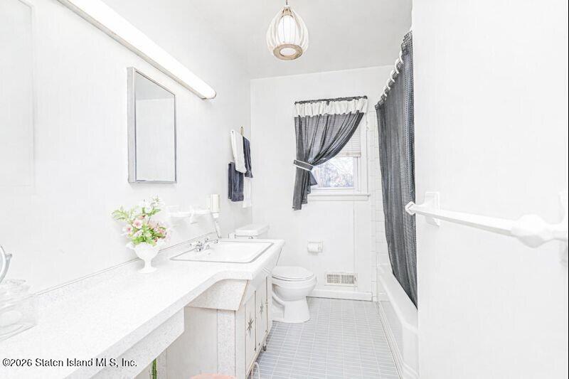 190 Liberty Avenue, Staten Island, NY, 10305 image 14