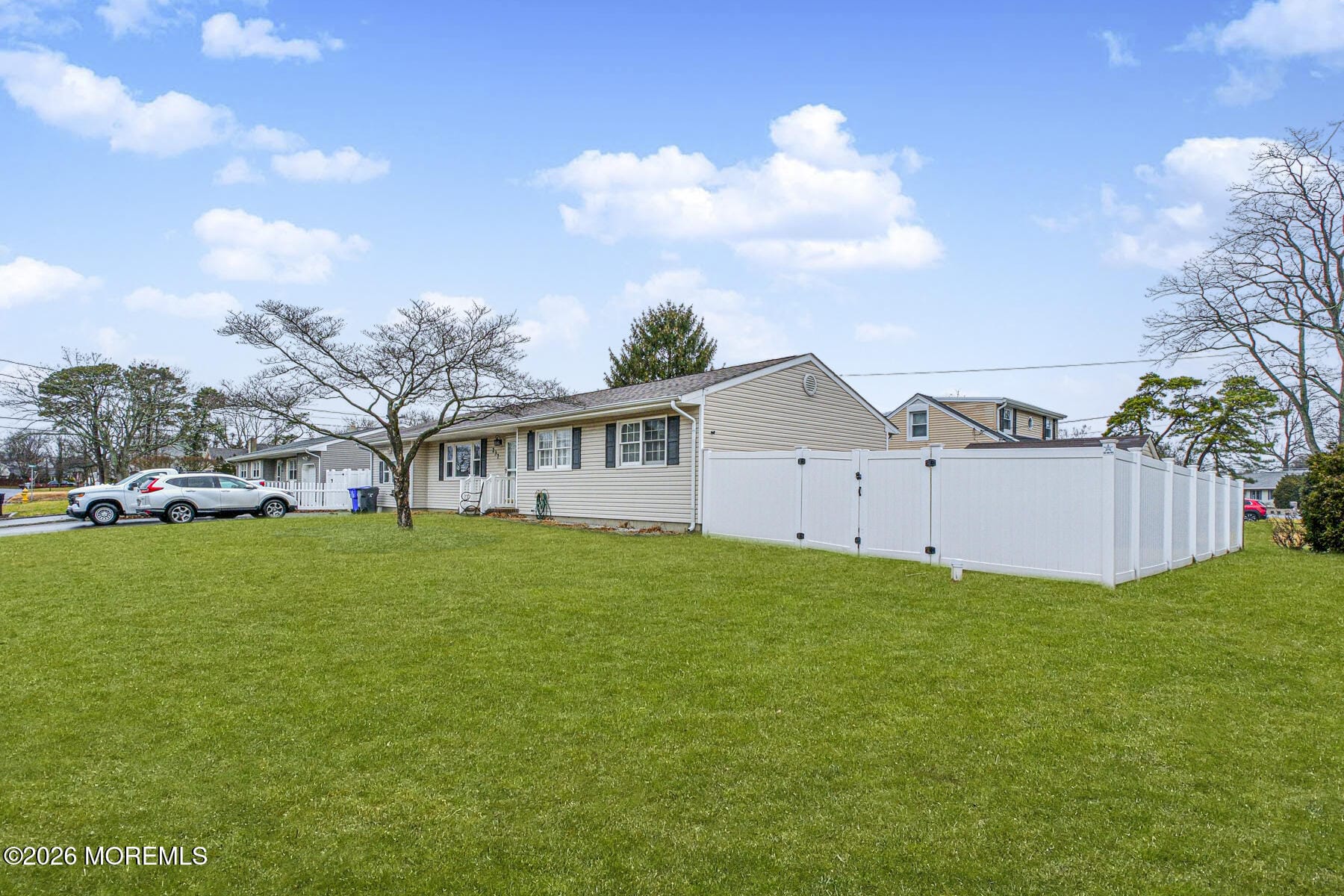 237 Pine Tree Drive Image 3