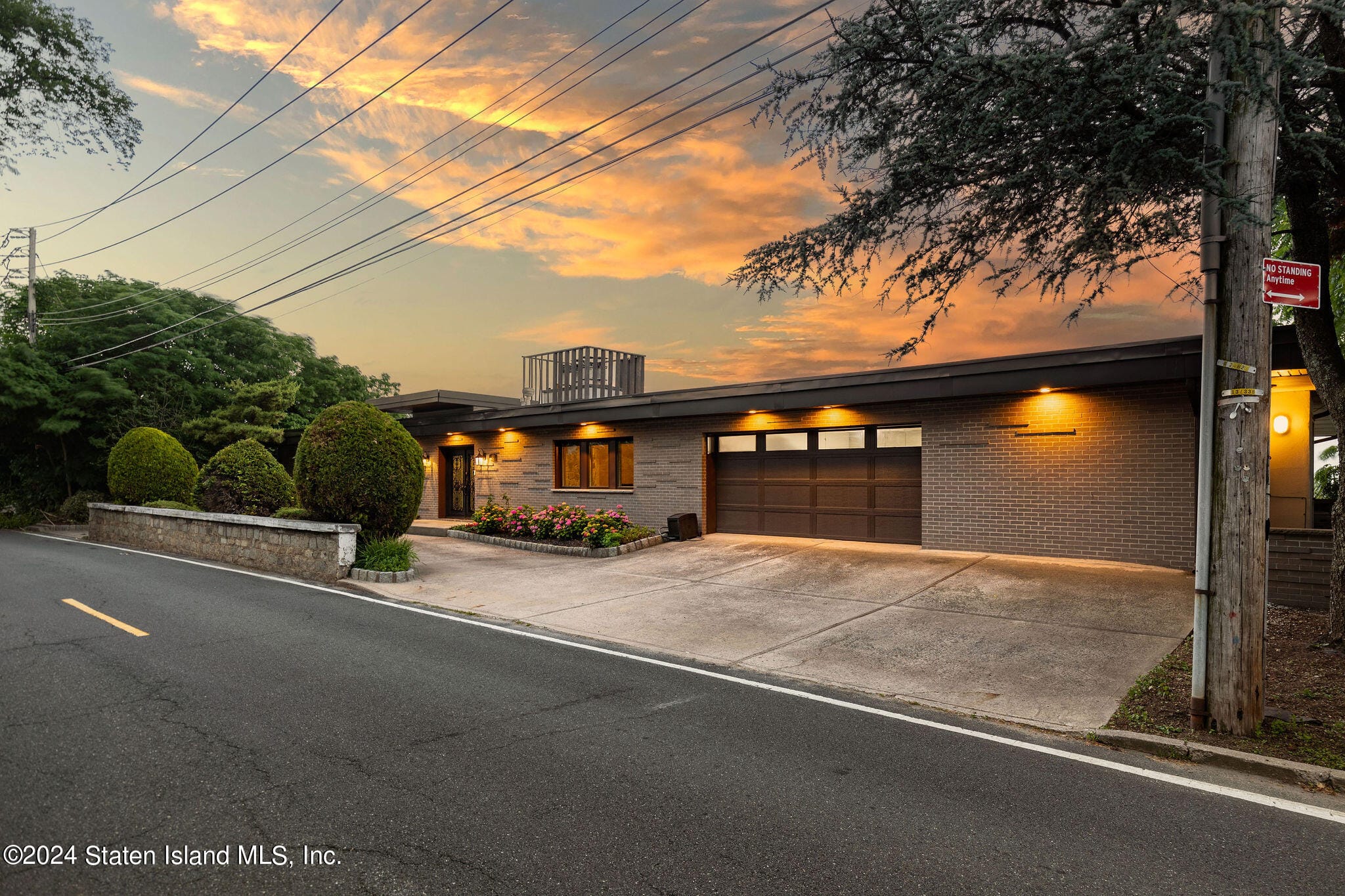 90 Flagg Place Image 5