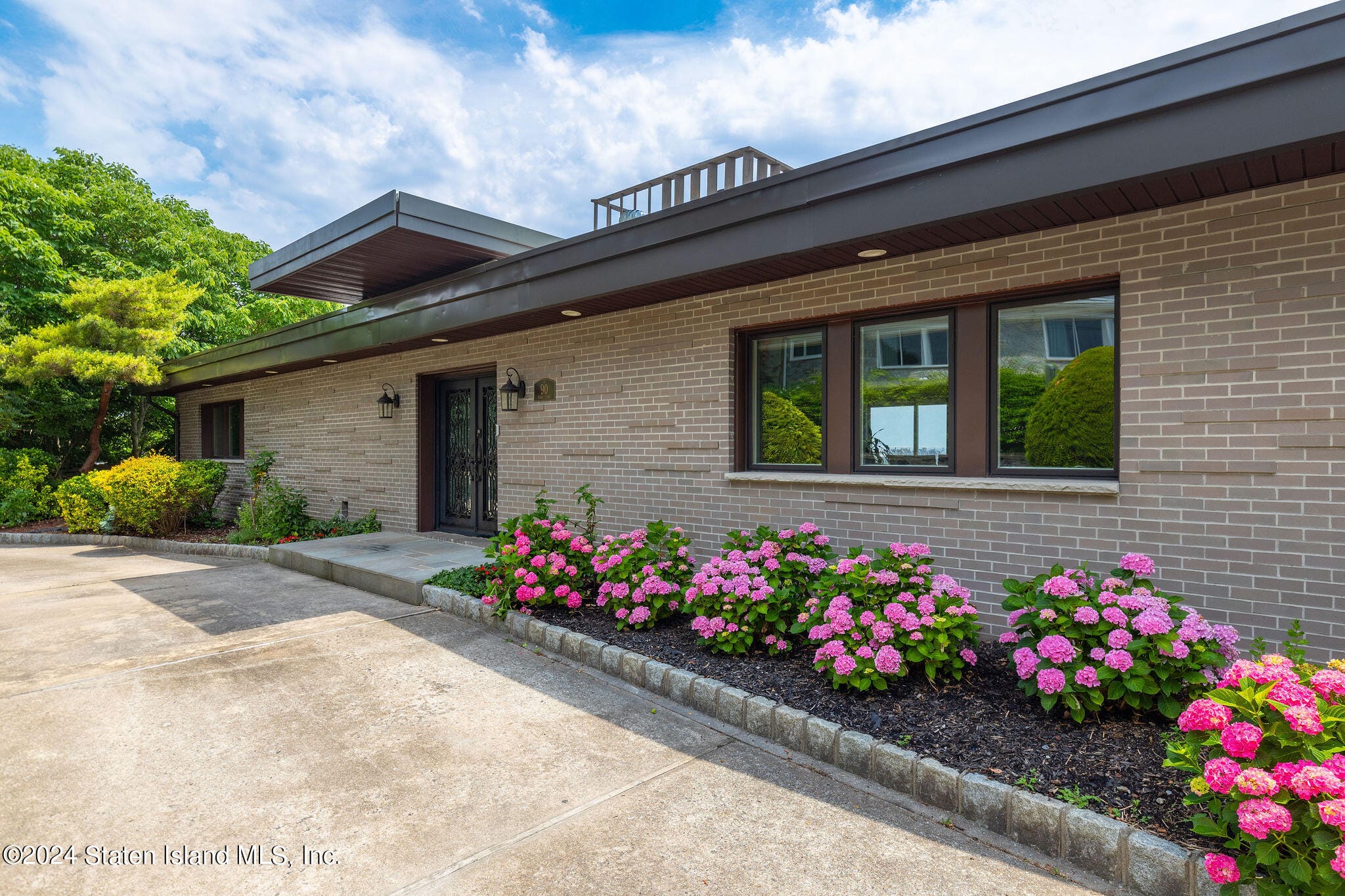 90 Flagg Place, Staten Island, NY, 10304 image 6