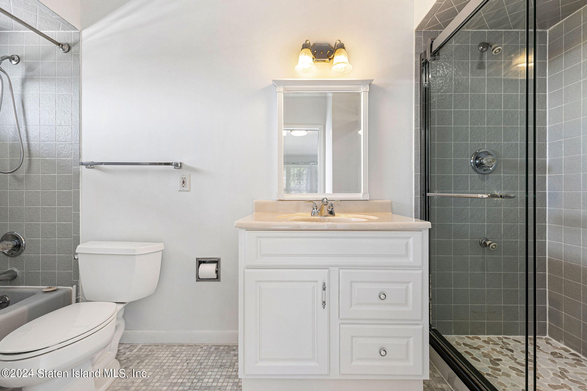 90 Flagg Place, Staten Island, NY, 10304 image 25