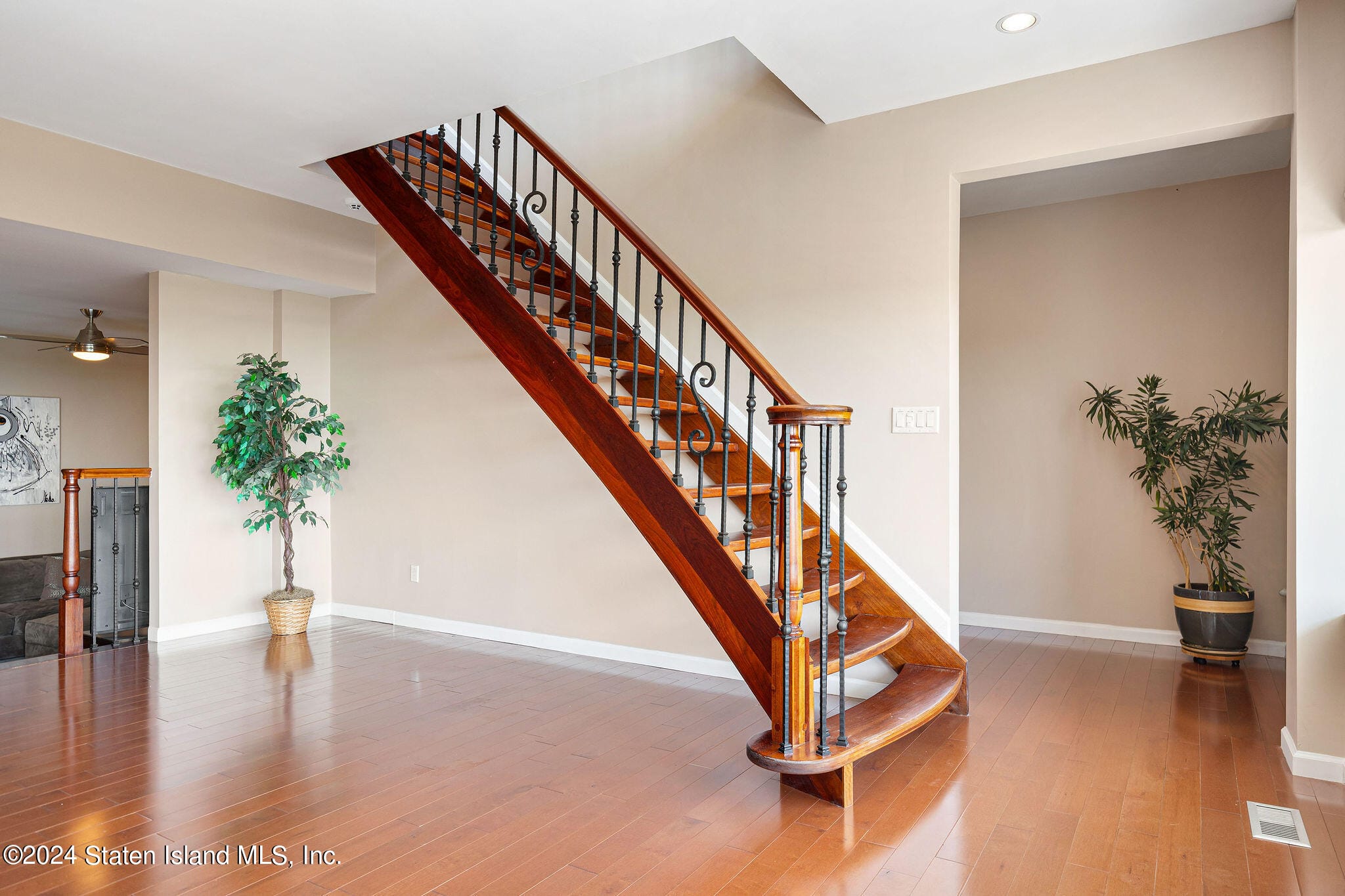 90 Flagg Place, Staten Island, NY, 10304 image 29