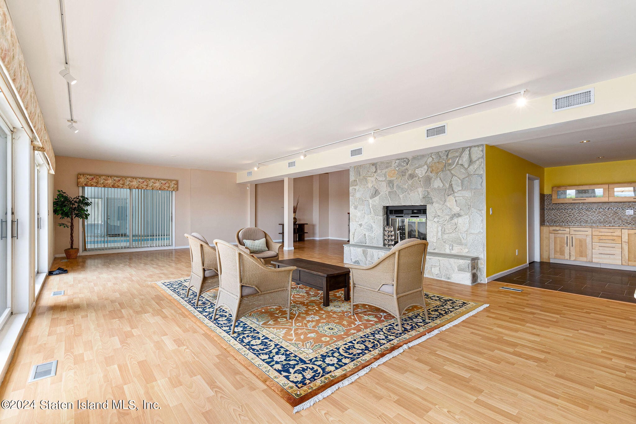 90 Flagg Place, Staten Island, NY, 10304 image 43