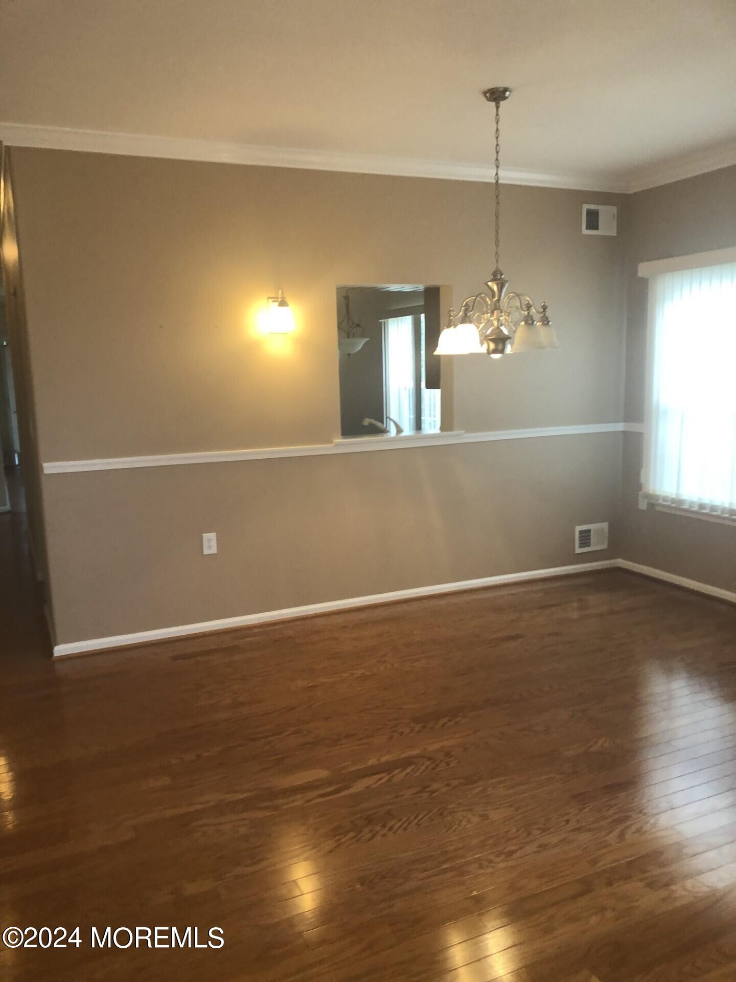 9 Modena Court Image 4