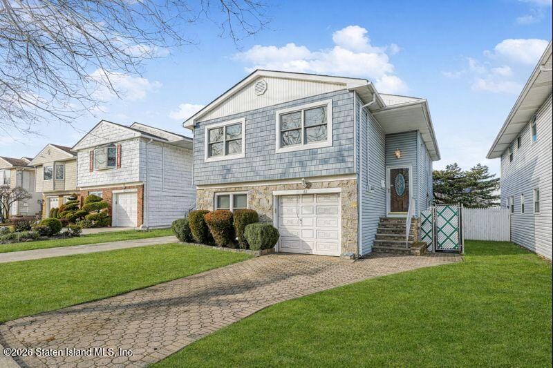 67 Genesee Avenue Image 2