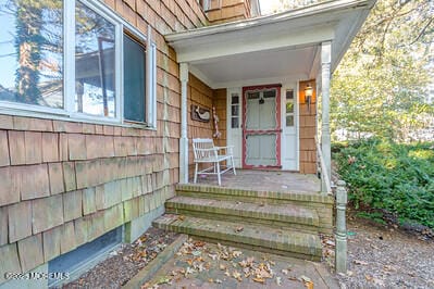 77 Monument Road Image 3