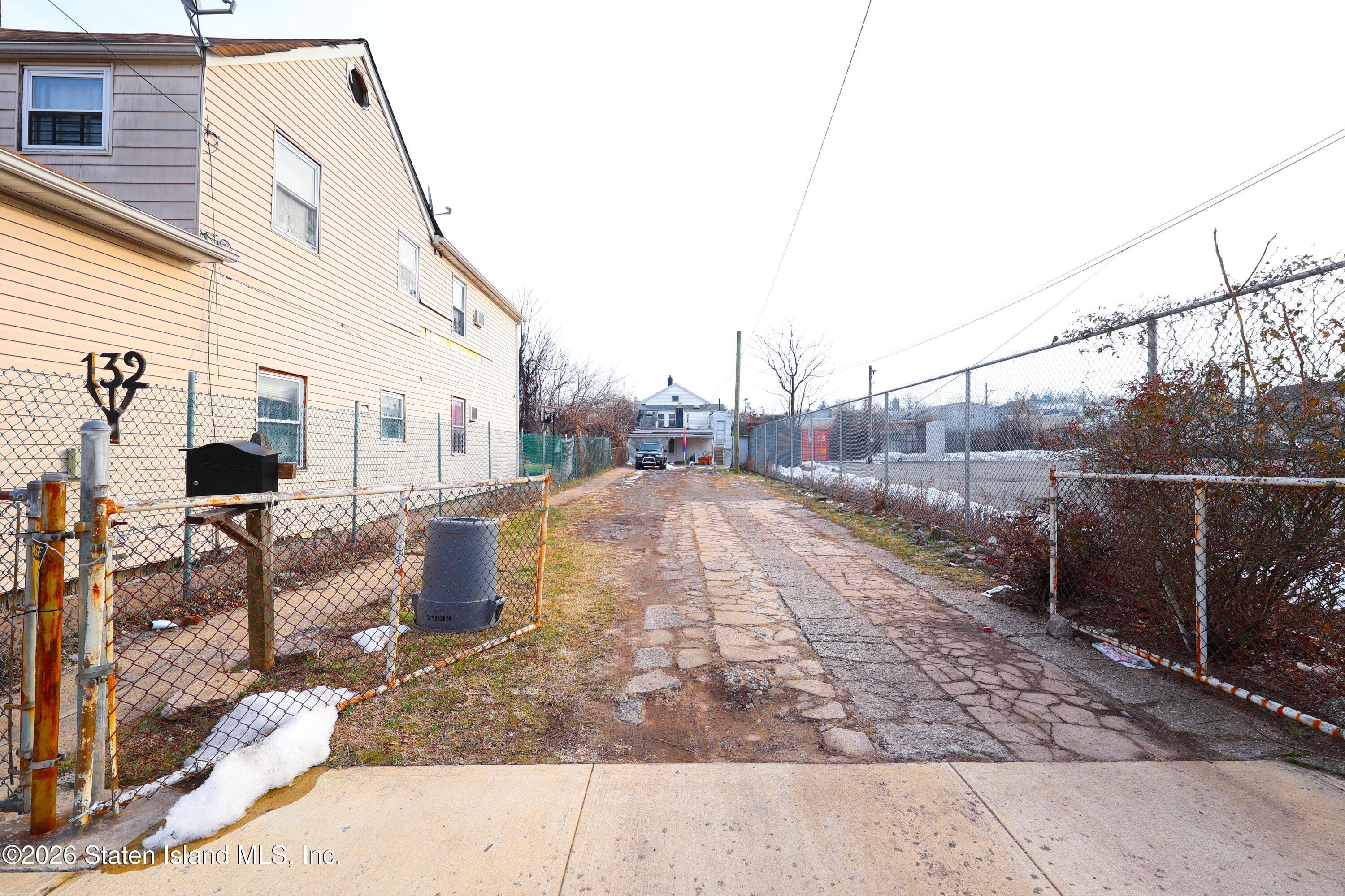 132 Saint Marys Avenue, Staten Island, NY, 10305 image 22