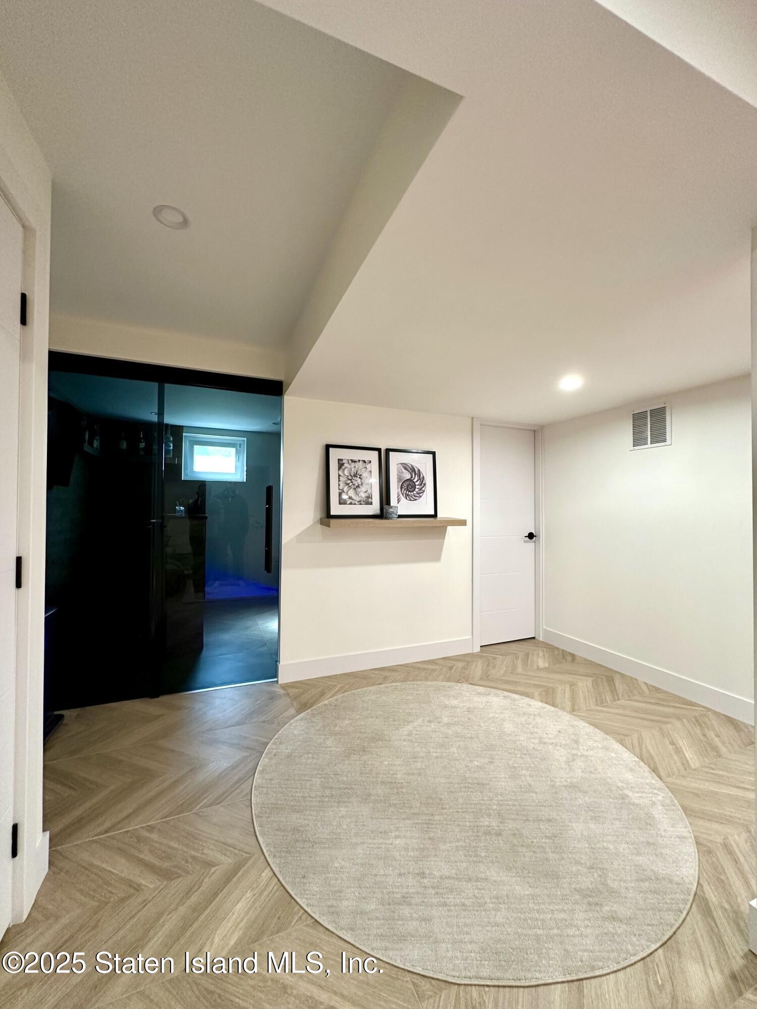 33 Gower Street, Staten Island, NY, 10314 image 37