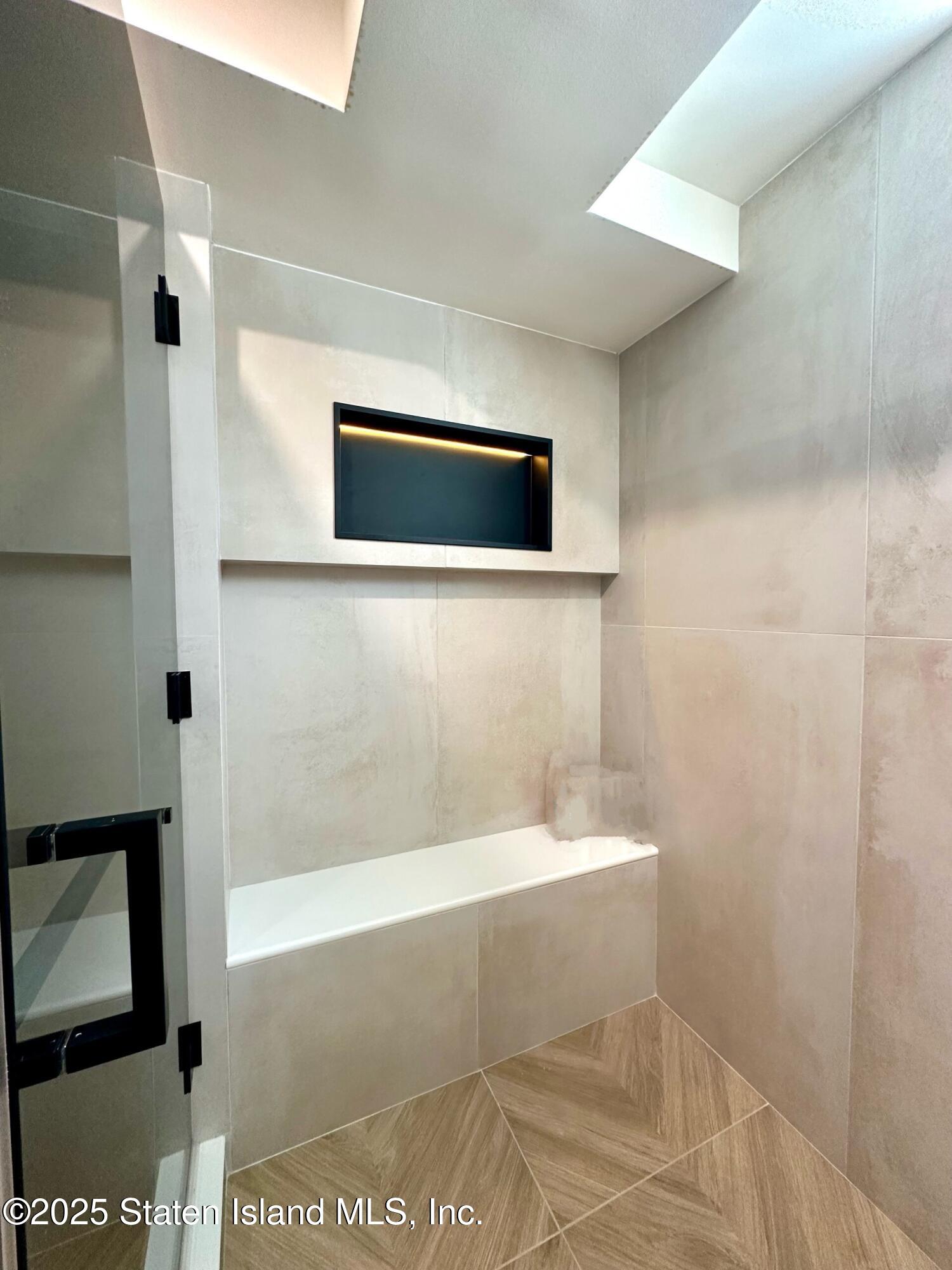 33 Gower Street, Staten Island, NY, 10314 image 43