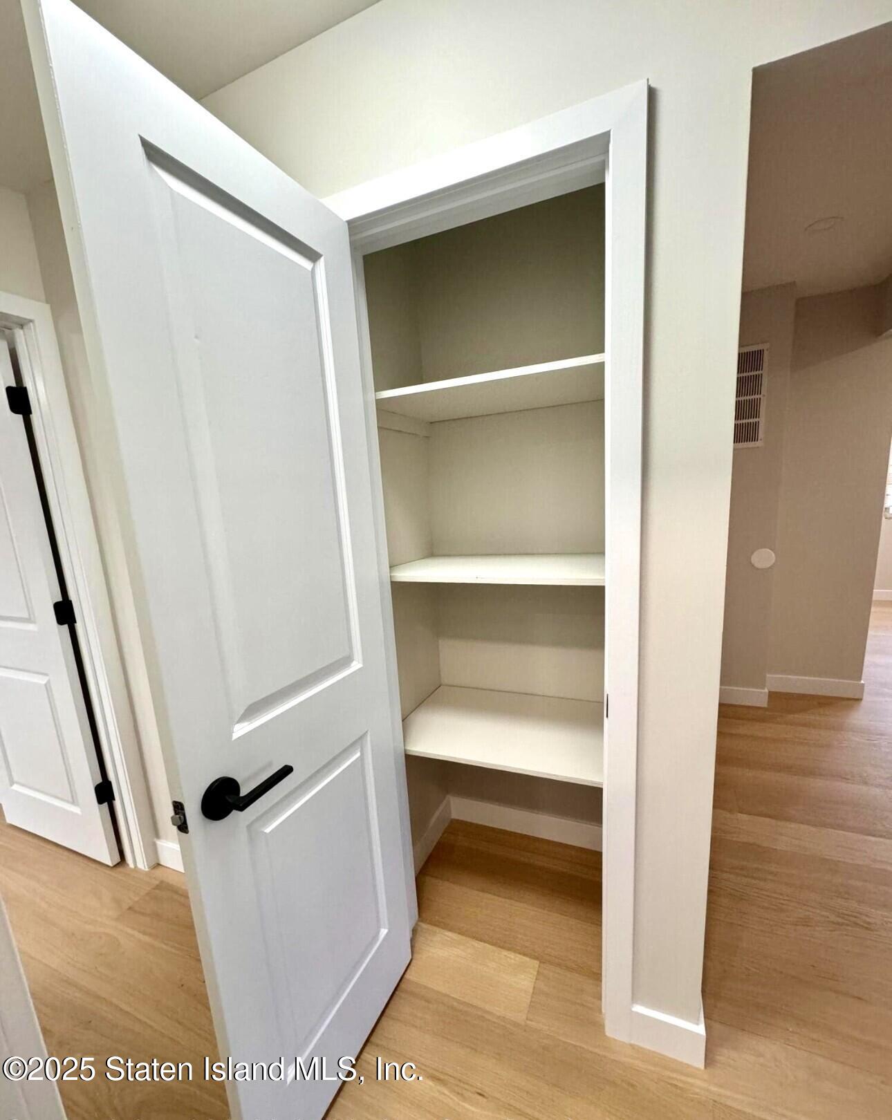 33 Gower Street, Staten Island, NY, 10314 image 49