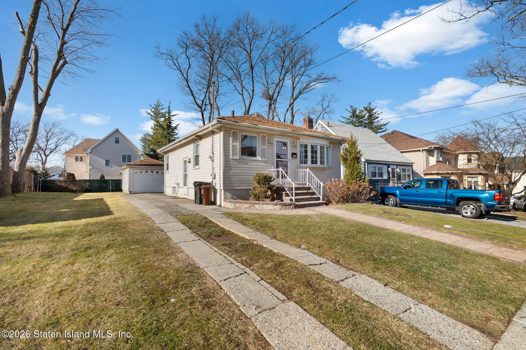 108 Crafton Avenue Image 2