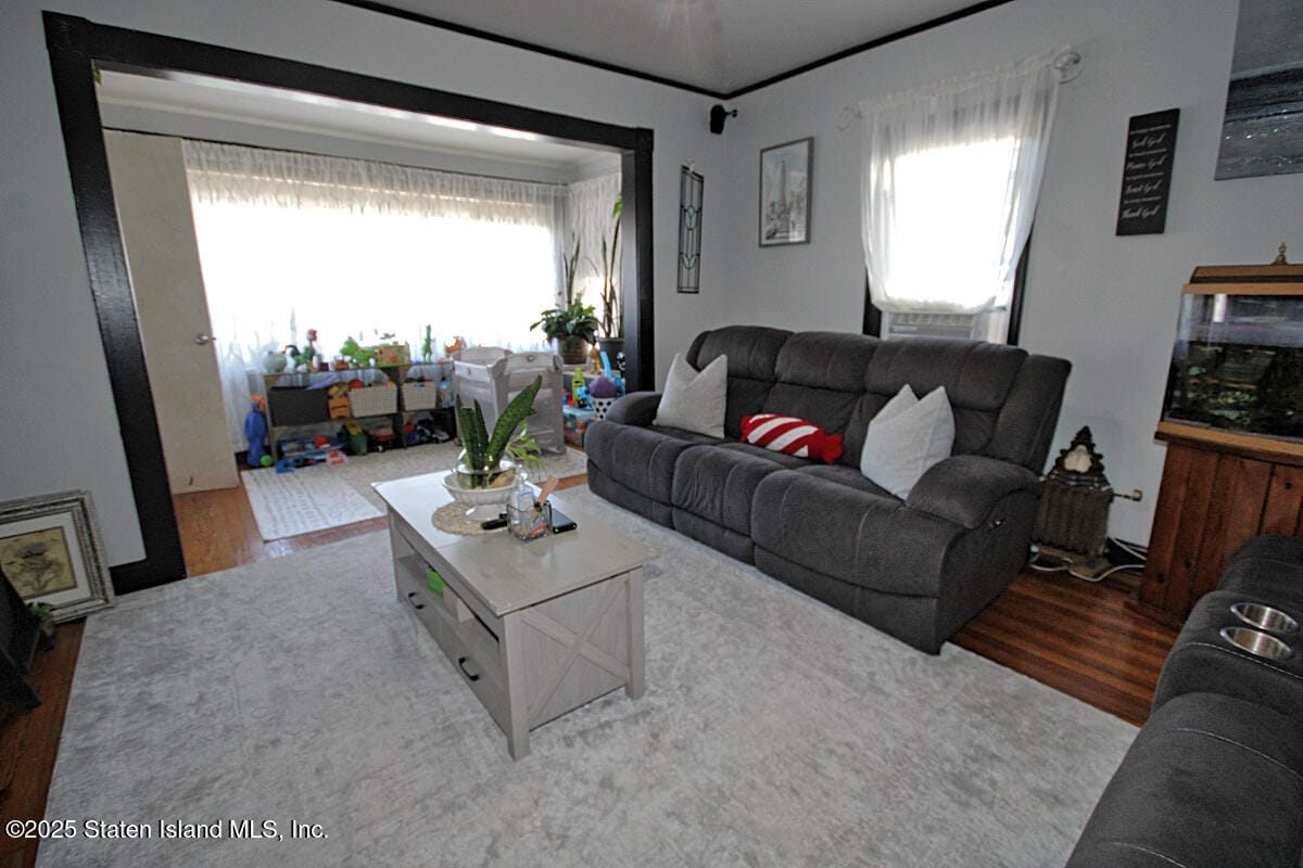 233 Fisher Avenue Image 4